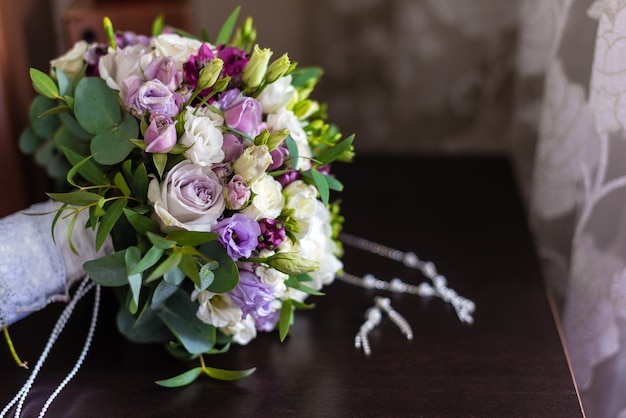 Bouquet de mariée avec décorations