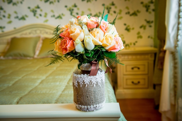 Bouquet de mariée de fleurs différentes