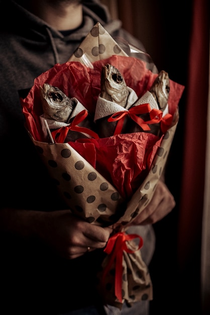 un bouquet de poisson séché