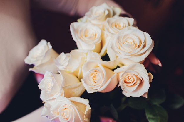 Bouquet de roses blanches