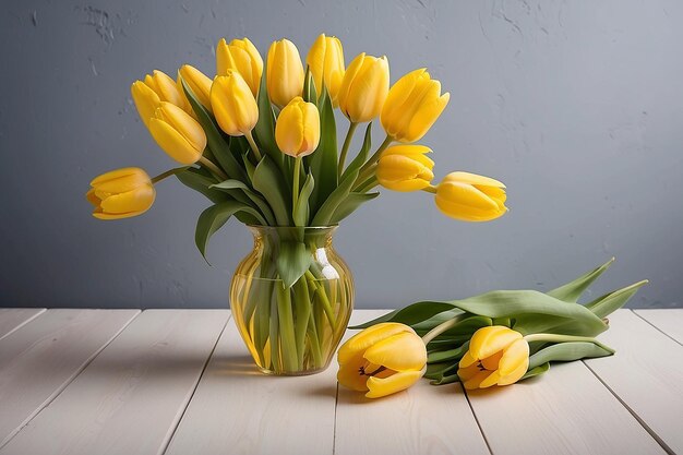 Photo un bouquet de tulipes jaunes dans un vase sur le sol un cadeau pour la journée de la femme de tulipes jaunâtres belles fleurs jaunes dans le vase par le mur