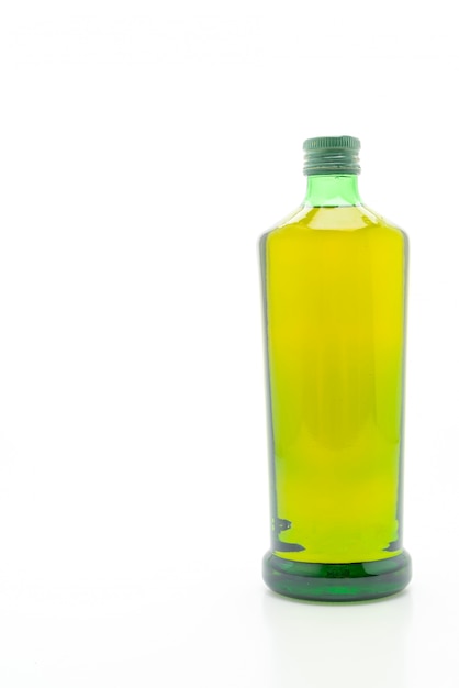 bouteille d'huile d'olive sur blanc