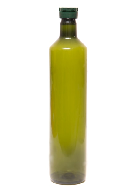 Photo bouteille d'huile d'olive vide en plastique vert