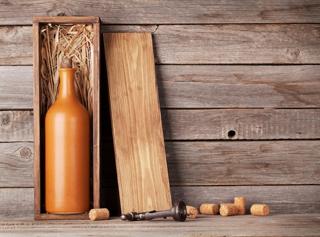 Bouteille de vin en boîte