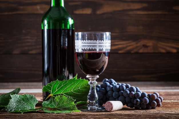 bouteille de vin et verre