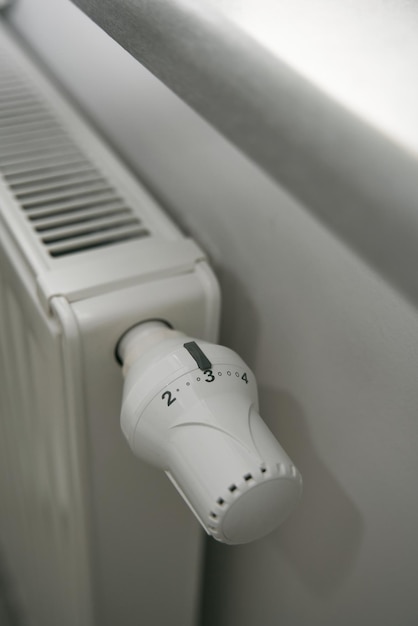 Bouton du radiateur de chauffage Régulation du thermostat