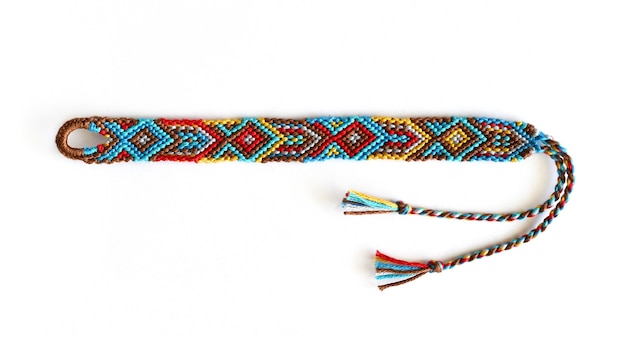 Bracelet d'amitié DIY avec motif indien