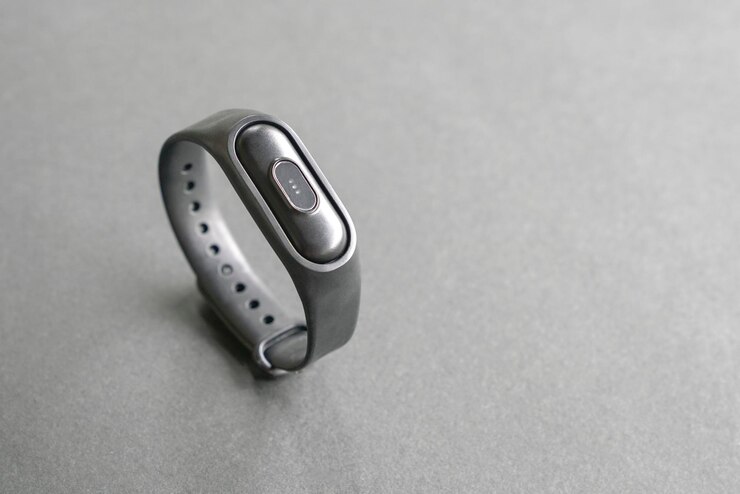 Bracelet de montre de santé intelligent sur fond noir
