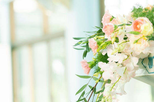 Branches de décoration de mariage bouquet de belles fleurs