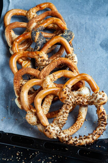 Bretzels mous maison fraîchement préparés