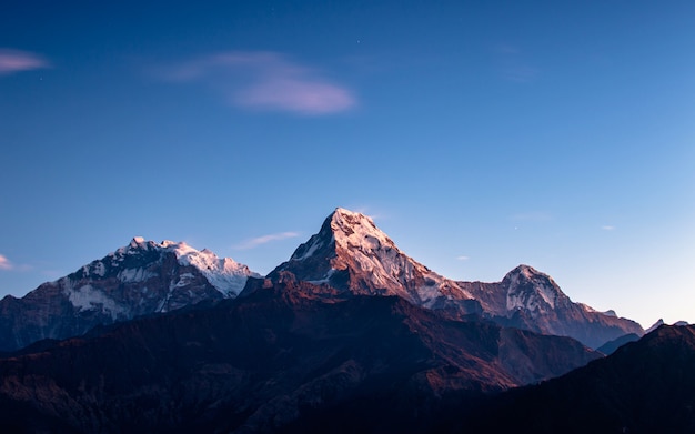 Brillant mont Annapurna Sud, Népal.