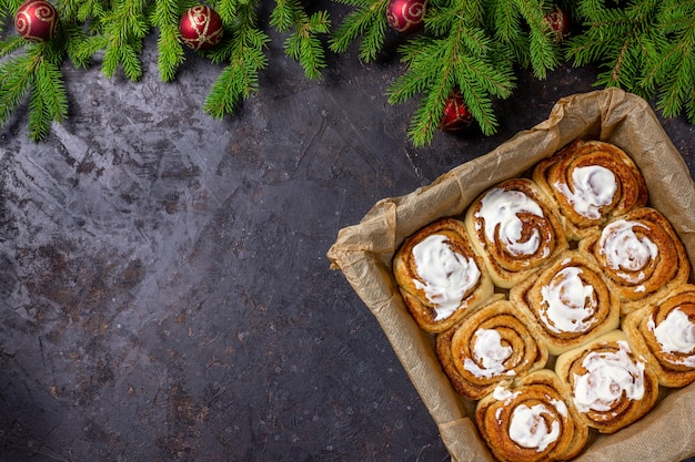 Brioches à la cannelle ou cannabon pour Noël