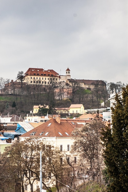 Brno République tchèque vue sur l'architecture gothique dans la vieille ville