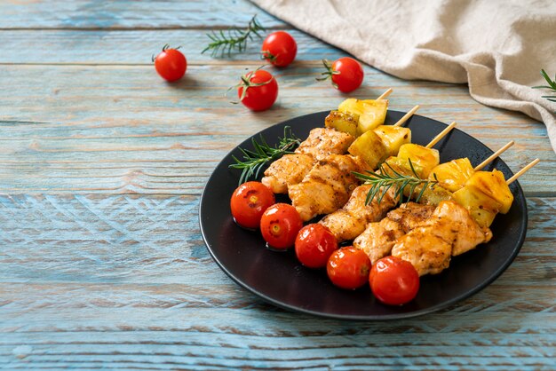 brochette de poulet grillé