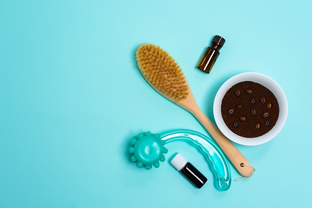 Brosse de massage pour le corps sec anti-cellulite, huile d'aromathérapie, masseur et gommage au café