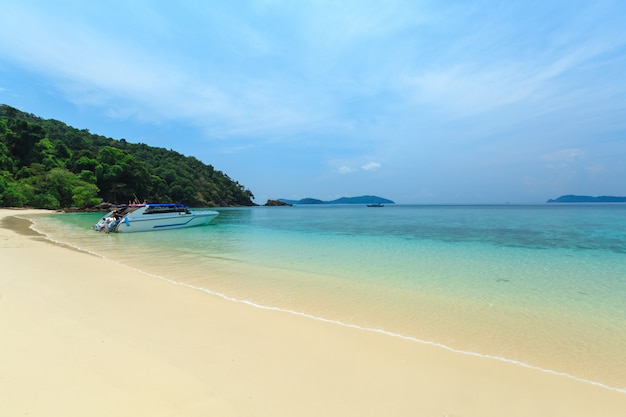 Bruer Island, île étonnante Du Sud Du Myanmar.