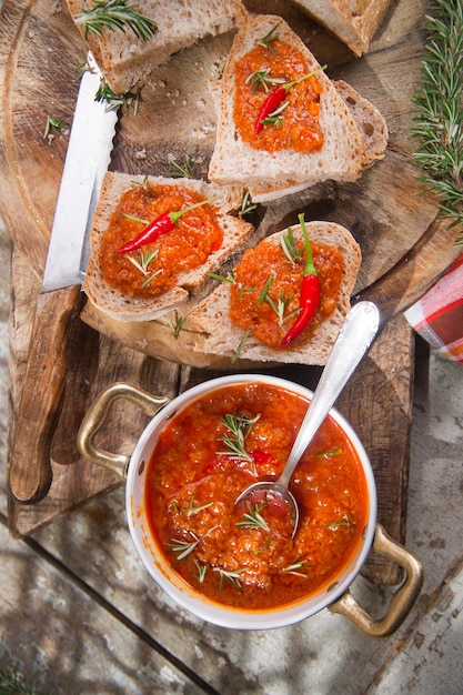 Bruschetta épicée