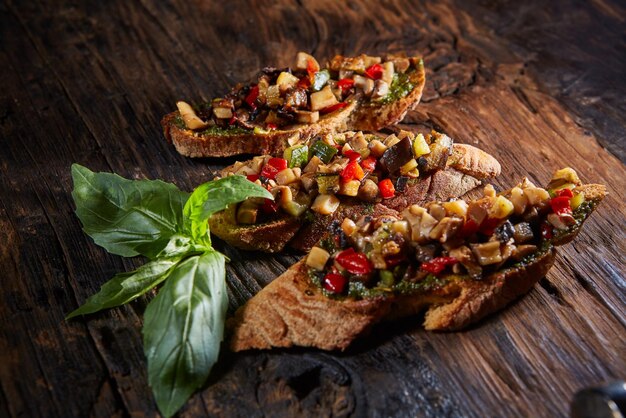 Bruschetta italienne aux légumes grillés