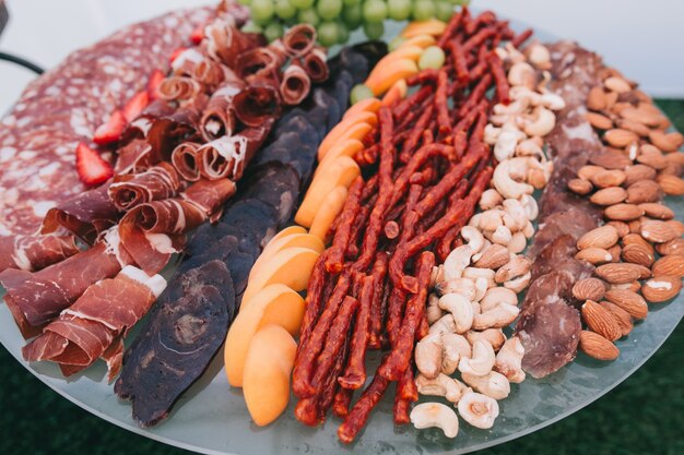 Buffet de viande de mariage.