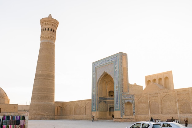 Photo bukhara ouzbékistan décembre 2022 minaret et mosquée de kalyan