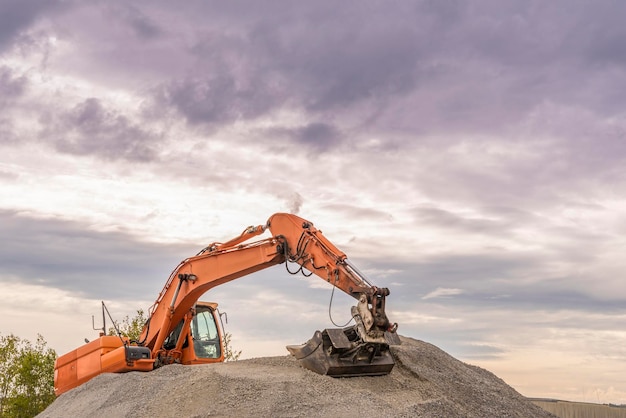 Le bulldozer sur le sable