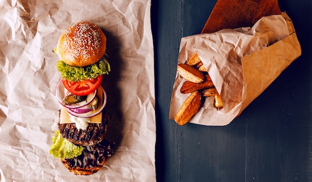 Burger décomposé en ses composants