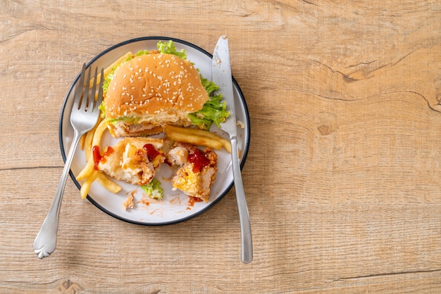 burger de poulet frit