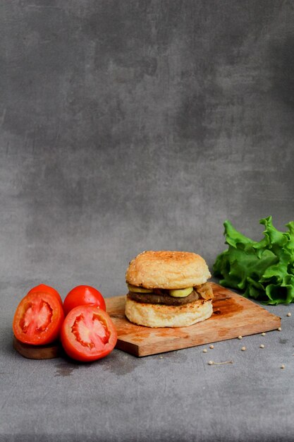 Burger sauce tomate et fromage