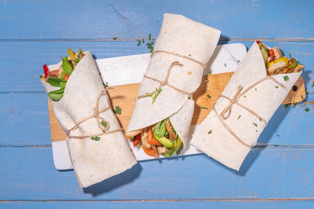 Burrito sandwich enveloppé ou shawarma