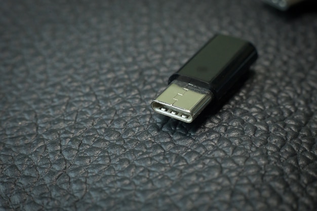 Câble de type USB c il périphérique de connexion bouchent image.