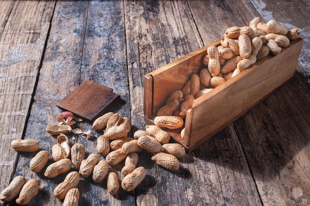 Cacahuète dans un bol