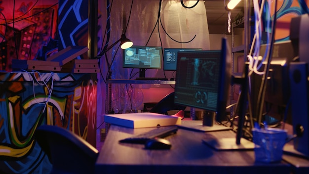 Une cachette utilisée comme refuge pour les criminels par les hackers.