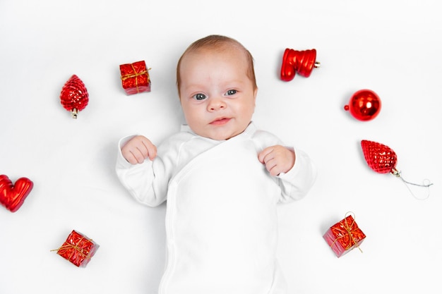 Cadeaux de bébé et du Nouvel An Un article sur le Nouvel An Choisir un cadeau pour enfants