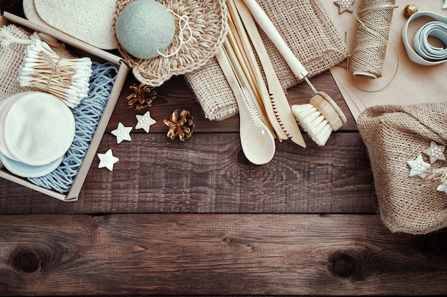 Cadeaux de Noël zéro déchet. Des cadeaux écologiques. Fond de Noël.