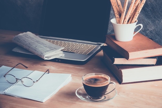 café sur le bureau