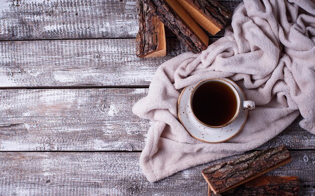 Café et emballage, intérieur de maison scandinave confortable