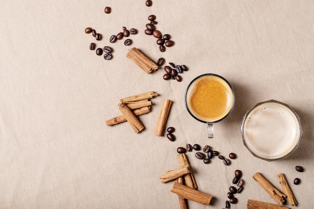 Café frais à la cannelle