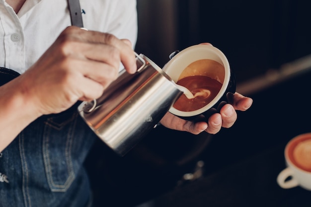 café latte art au café café