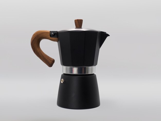 Cafetière moca pot sur fond blanc Côté droit