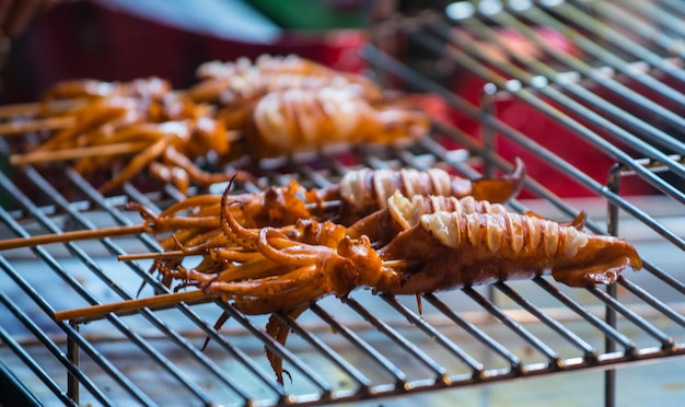 Calamars grillés Thai Street Food Night Market