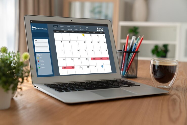 Photo calendrier sur application logicielle informatique pour la planification d'horaires à la mode