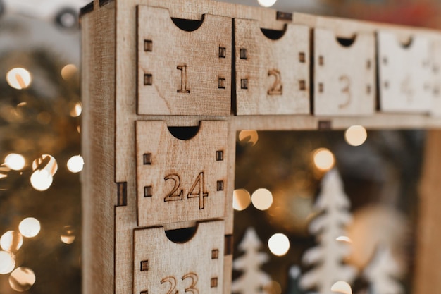 Un calendrier de l'avent en bois pour Noël