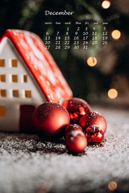 calendrier décembre 2021 nouvel an décorations