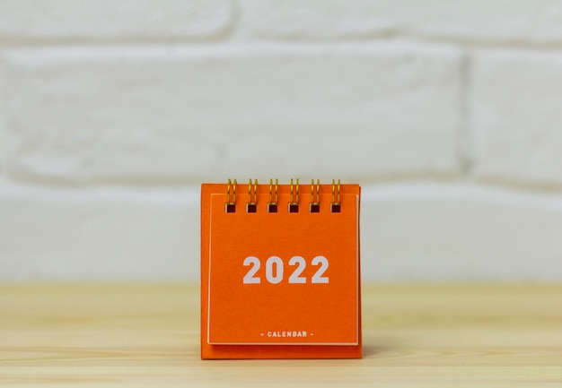 Calendrier pour la nouvelle année 2022.Calendrier de bureau sur fond clair.