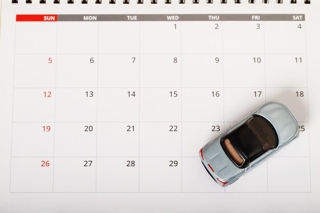 Photo calendrier et rendez-vous de paiement des primes d'assurance automobile