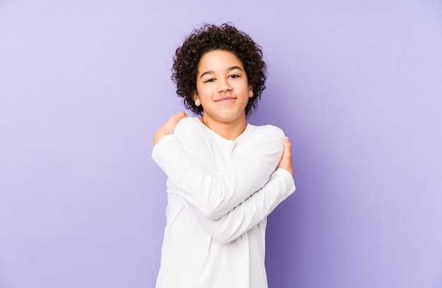 câlins, souriant insouciant et heureux.