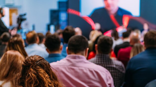 Caméras lors d'une conférence informatique