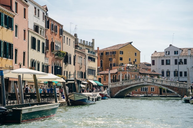 canal pour les ferries à Venise en Italie mai 2023