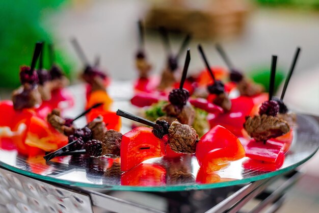 Canape au veau poivre et mûre Snacks de fête de mariage