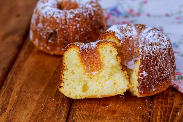 Canneles maison bordelais, dessert français